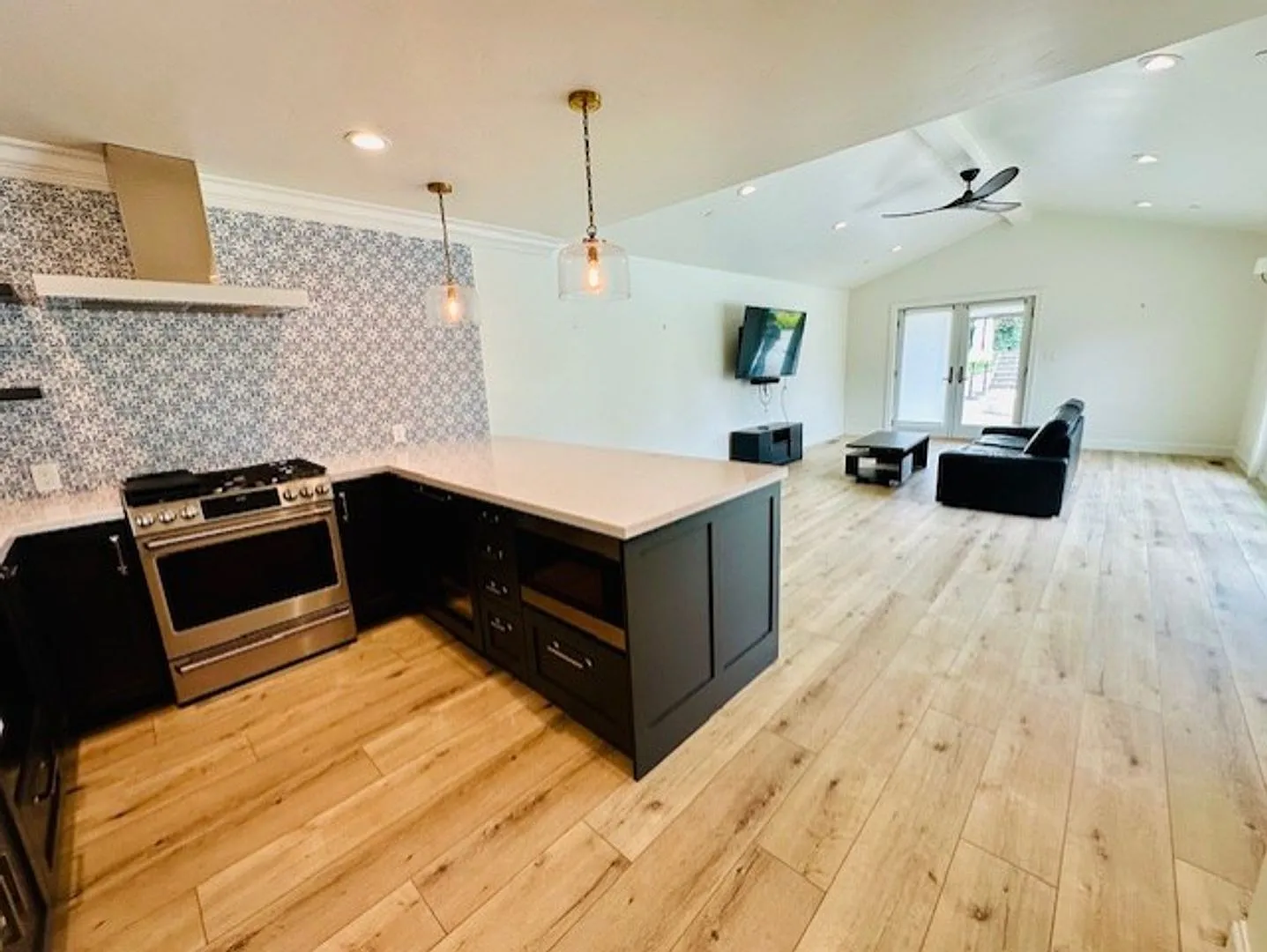 Pristine Monte Sereno! Awesome Back House in an exceptional neighborhood, gorgeous with a Pool! — Photo 3