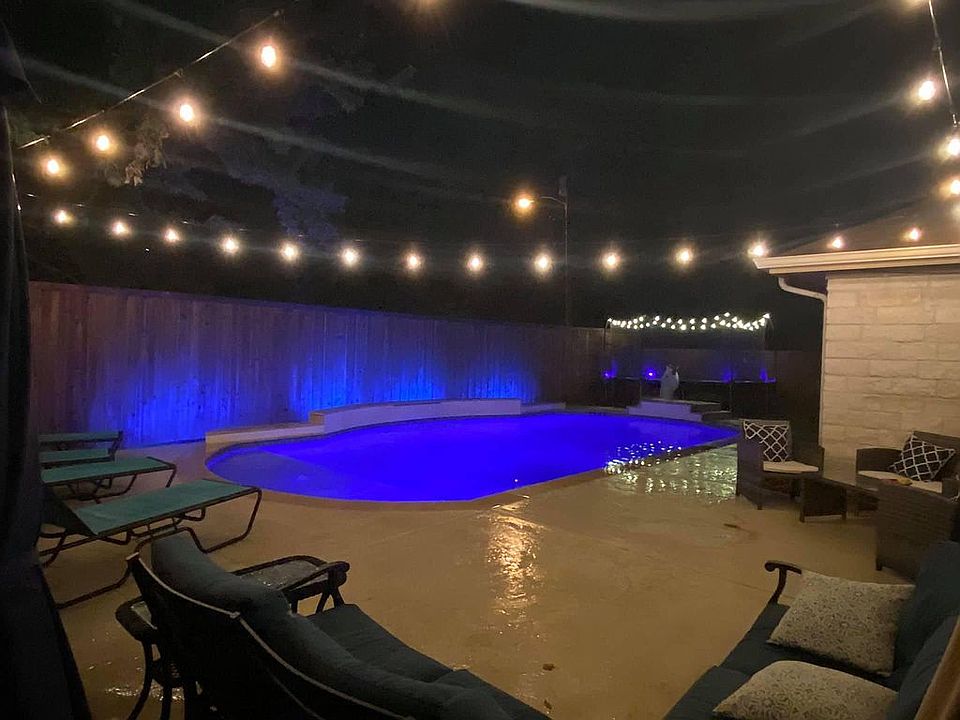 1st image of 8120 Christie Dr