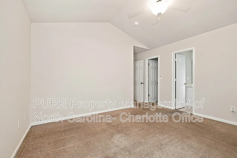1826 Charnell Ln