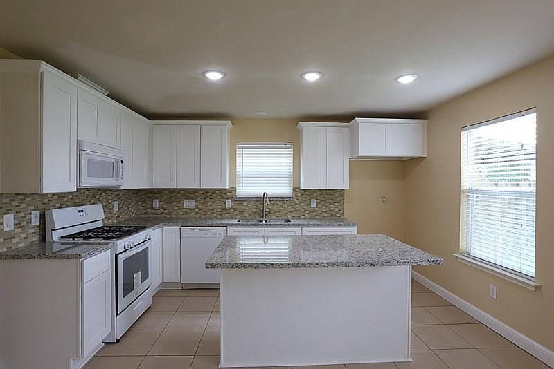 1st image of 11902 Tierra Palms Ct