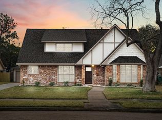 8014 Green Devon Dr, Houston, TX 77095