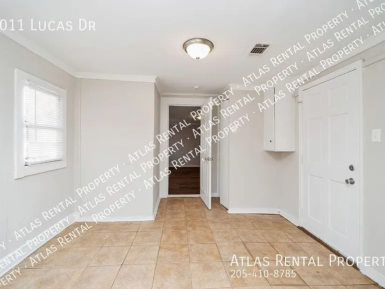 2011 Lucas Dr — Photo 11