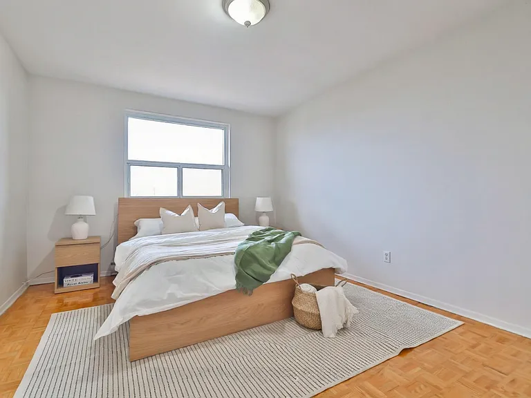 49 Wellington St — Photo 11