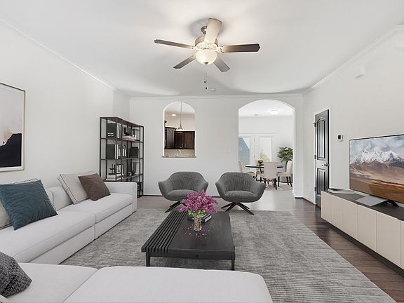 4th image of this home