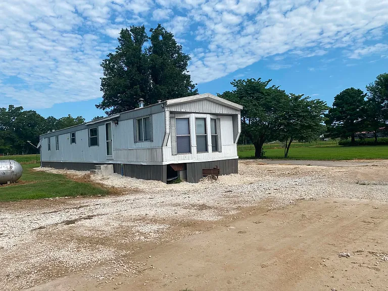 185 Wyandot Ln — Photo 3