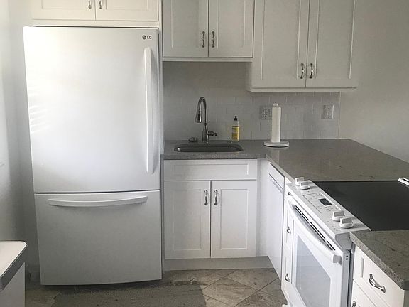 Brand new open concept Kitchen