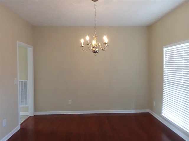 4009 Locerbie Cir — Photo 4