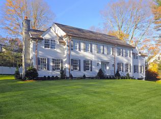 7 Plow Ln, Greenwich, CT 06830