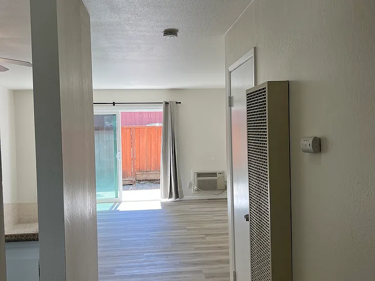 3499 Norton Way #13 — Photo 16