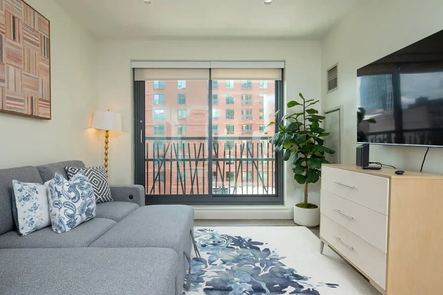 3 bed, 2.0 bath, $19,548 — Photo 1