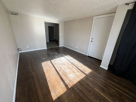 3rd image of 1096 Jackson St #11326699