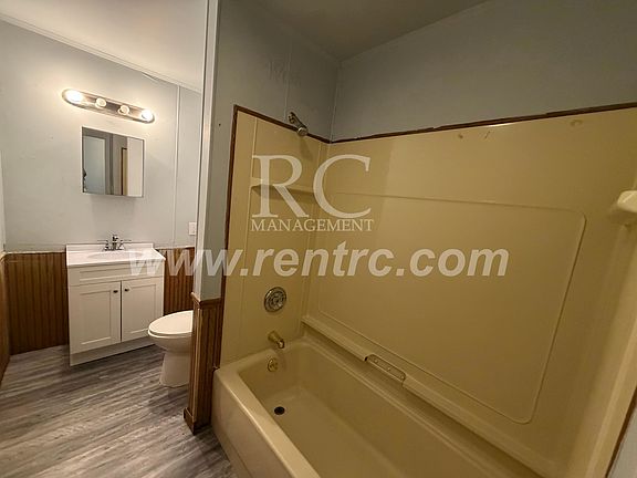 4th image of 1016 Koehn Dr