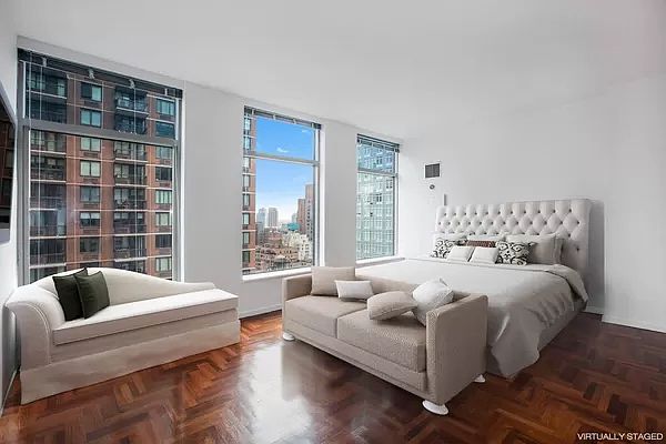 1st image of 250 E 54th St APT 20E