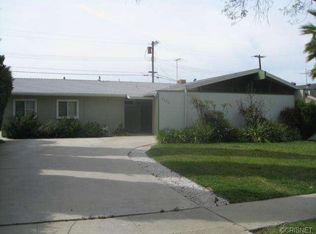 9629 Forbes Ave, North Hills, CA 91343