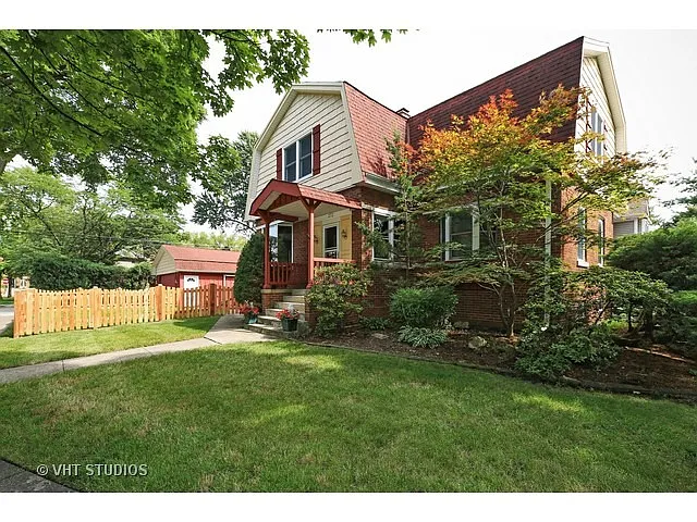 272 E Niagara Ave photo 1