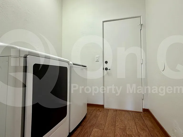 934 E Carlise Rd — Photo 21