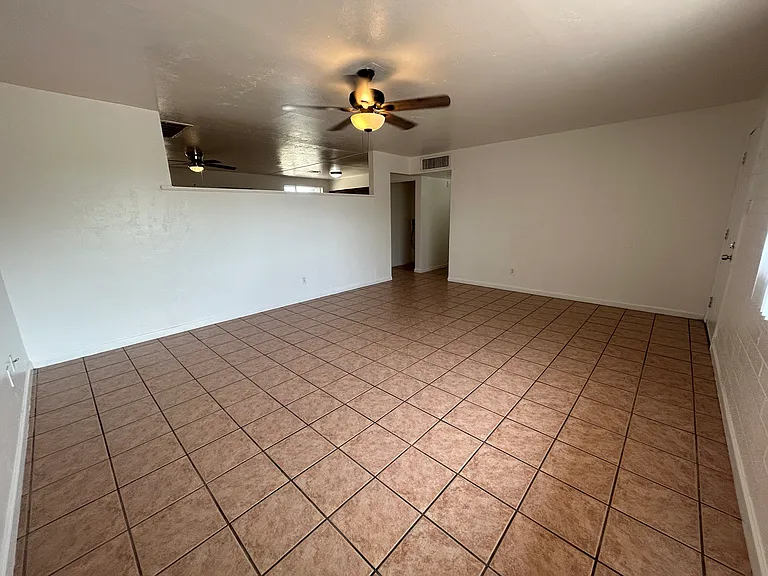 5132 W Osborn Rd — Photo 5