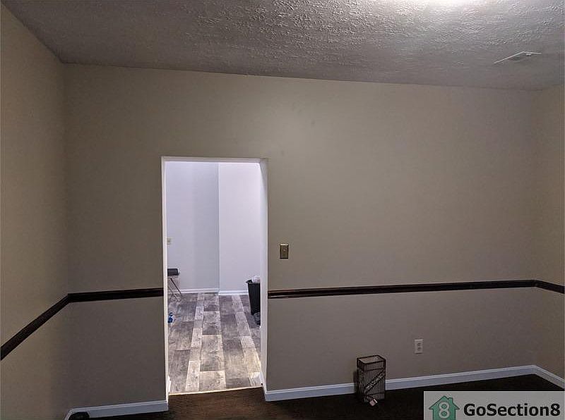 1st image of 2230 W Jefferson St #3