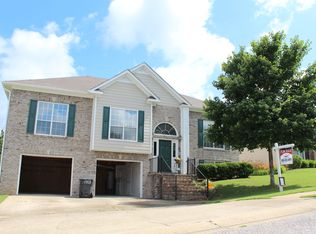 1712 Deer Valley Rd, Hoover, AL 35226