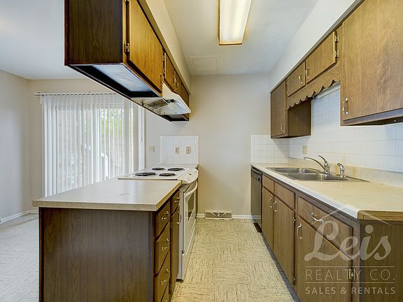 4th image of 1365 N Chippewa Dr #7