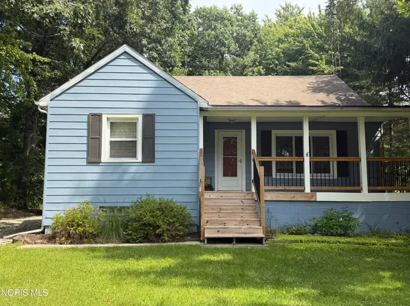 4711 S Berkey Southern Rd, Swanton, OH 43558