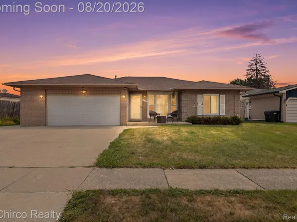 38134 Chatham Ct, Sterling Heights, MI 48310