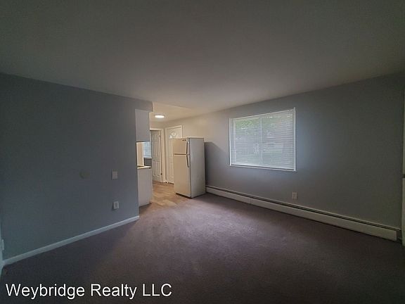 3rd image of 2842 Montana Ave #13
