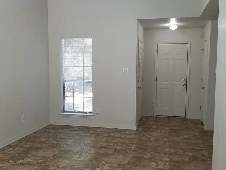 2608 Tortuga Ln — Photo 2