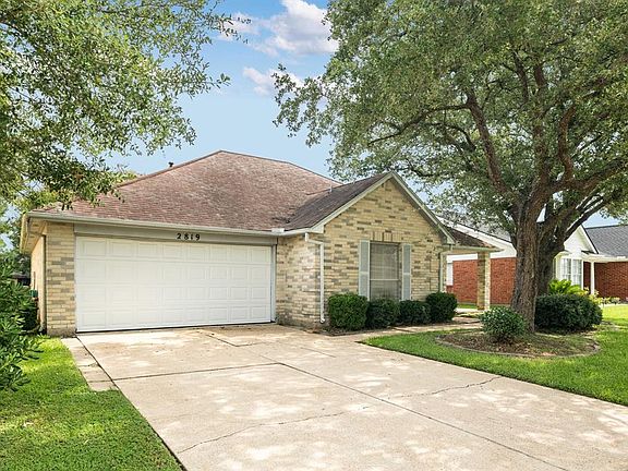 2nd image of 2819 S Peach Hollow Cir