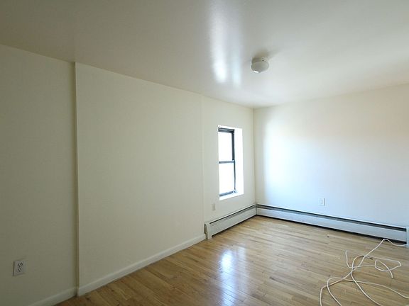 2nd image of 294 Nostrand Ave APT 3
