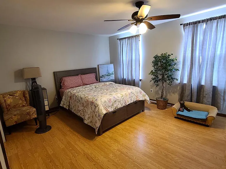 1105 Jonathan Ln — Photo 10
