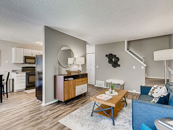 5th image of 475 Russell Blvd #5B