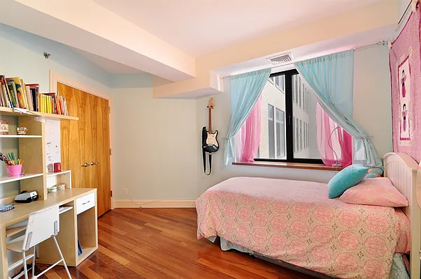 Sold by Corcoran | media 16