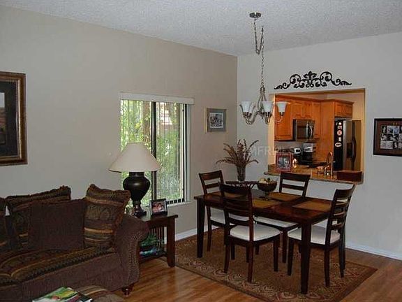 5th image of 607 Fairmont Ave APT B