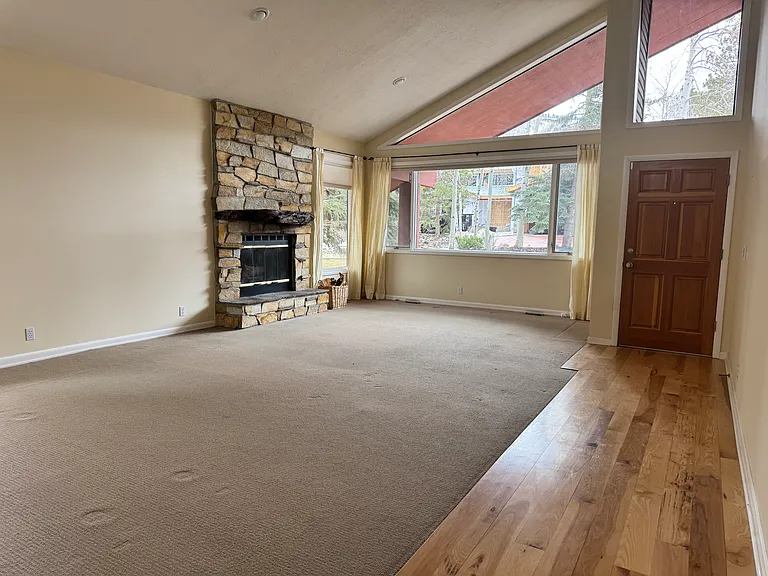 10 Claimjumper Ct — Photo 5