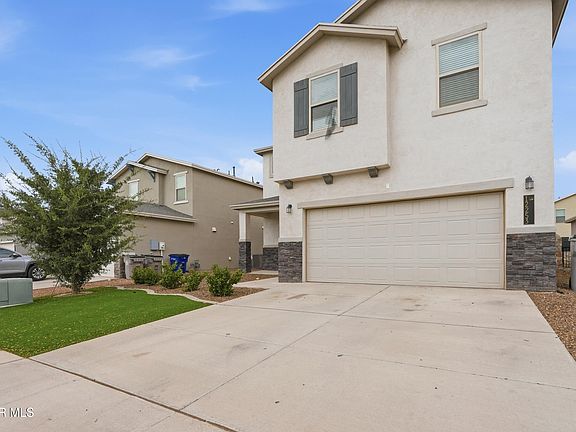 3rd image of 12253 Desert Cliff Ct