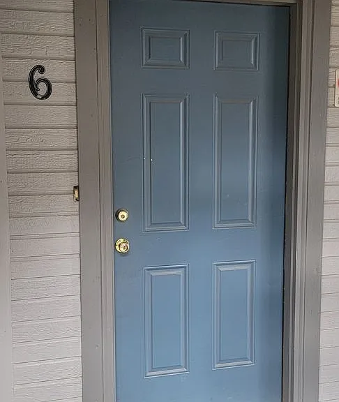 203 Macon Ave — Photo 1