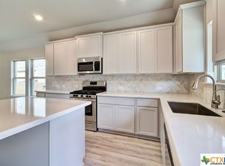 2045 Flametree Ave, New Braunfels, TX 78132