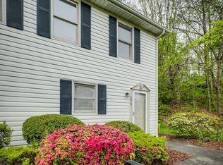 2019 Heritage Pl #2019, Johnson City, TN 37604