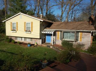 3604 Country Hill Dr, Fairfax, VA 22030