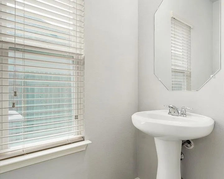 207 Wainscot Oak Way — Photo 11