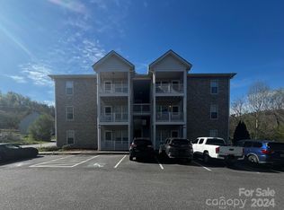 55 Derby Rd APT 3D, Cullowhee, NC 28723