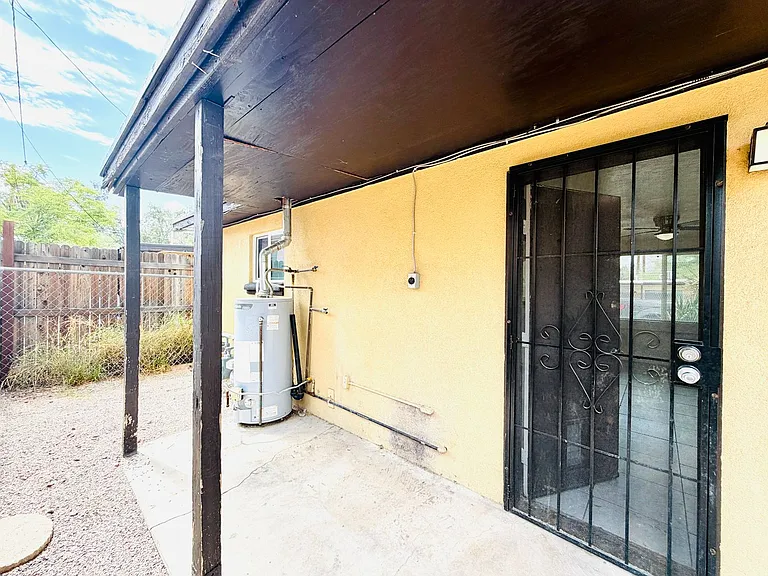 LosAltos2614 — Photo 12