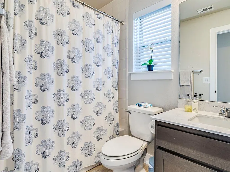 9500 Hunter Ln — Photo 21