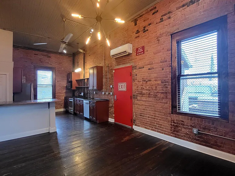 1032 Fillmore Ave #3 — Photo 8