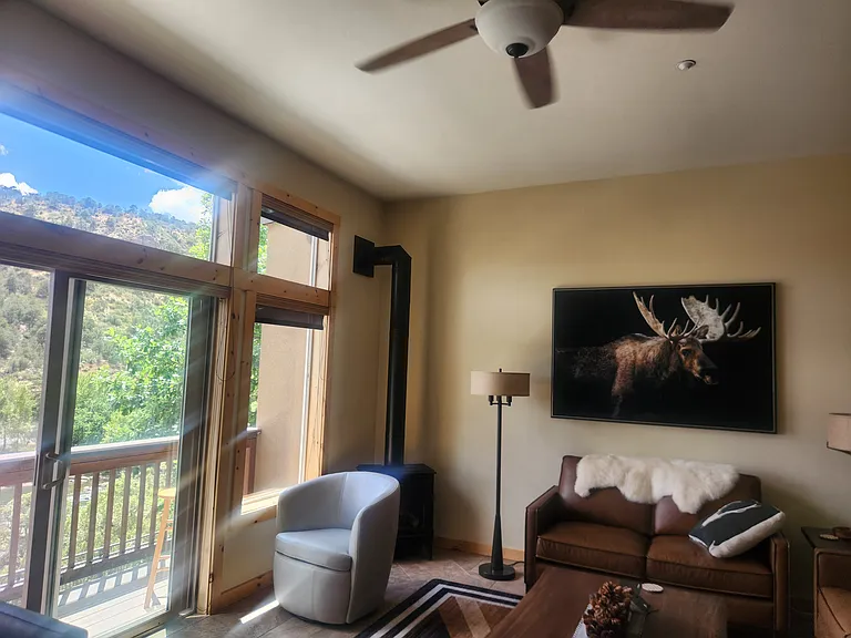 River Oaks Dr — Photo 8