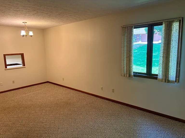 1033 Washington St #201 — Photo 13