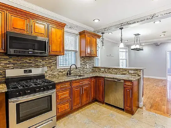 41 Randolph Ave #1, Jersey City, NJ 07305