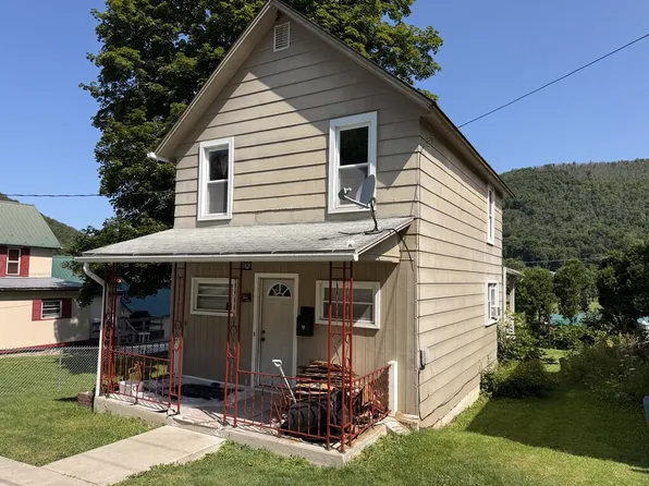 10 1st St, Galeton, PA 16922