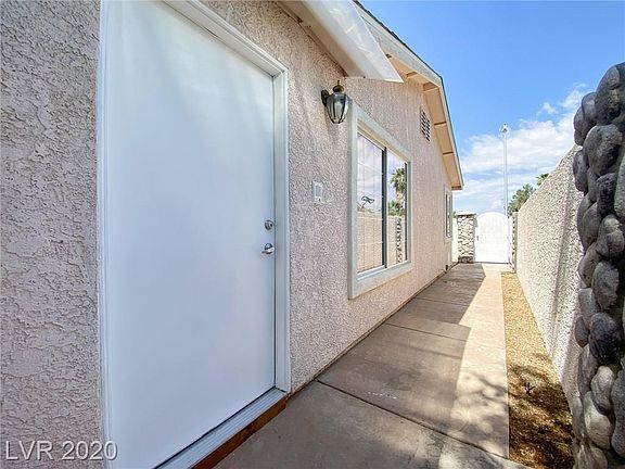 5th image of 3144 Cereus Ave